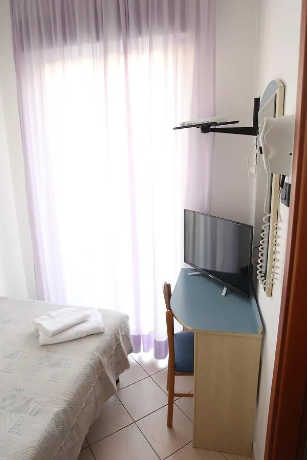 Hotel Giorg - Waterpark Included Rimini 3*,  Italien